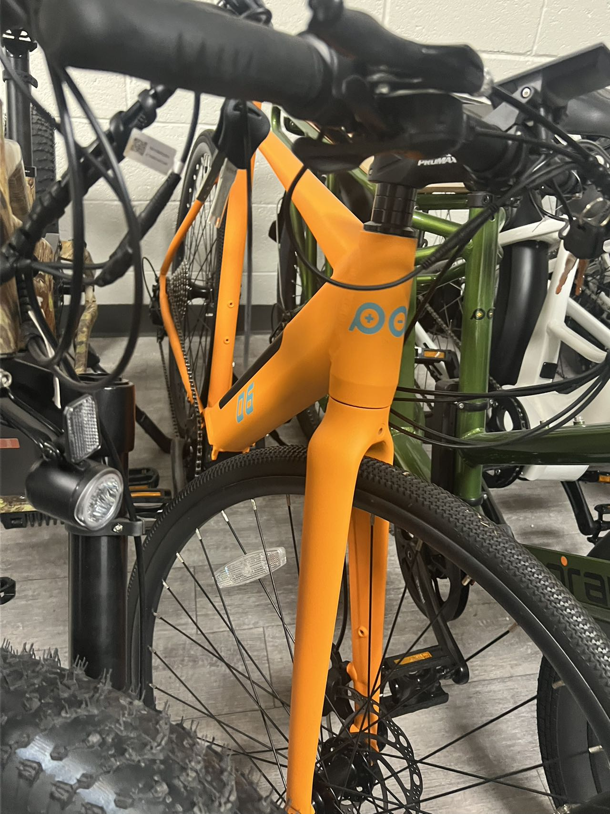 D6 --- DEMO BIKE