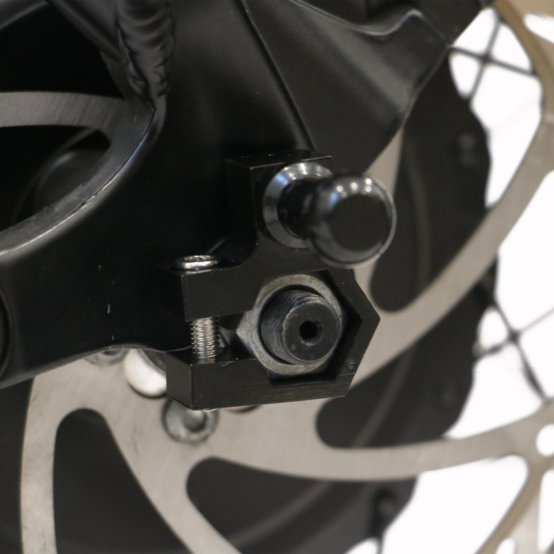 M12 Motor Axle Nut Mount Trailer Hitch Adapter Fit for Hub Motor Ebike